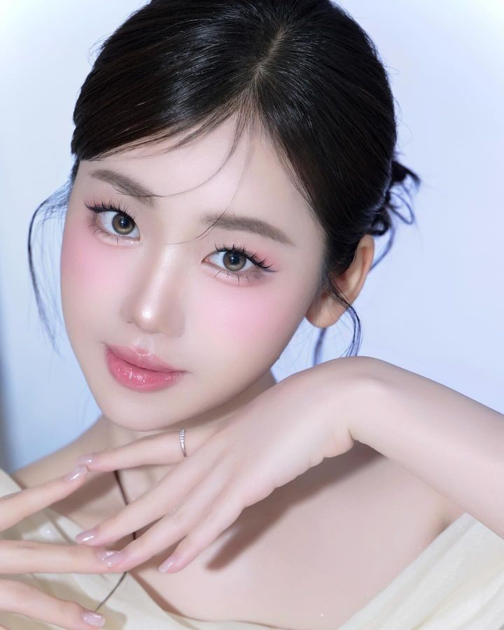 Mỹ phẩm có nên xài chung với người khác không? 9b8b5c087765b90f36c41f9db621e9aa